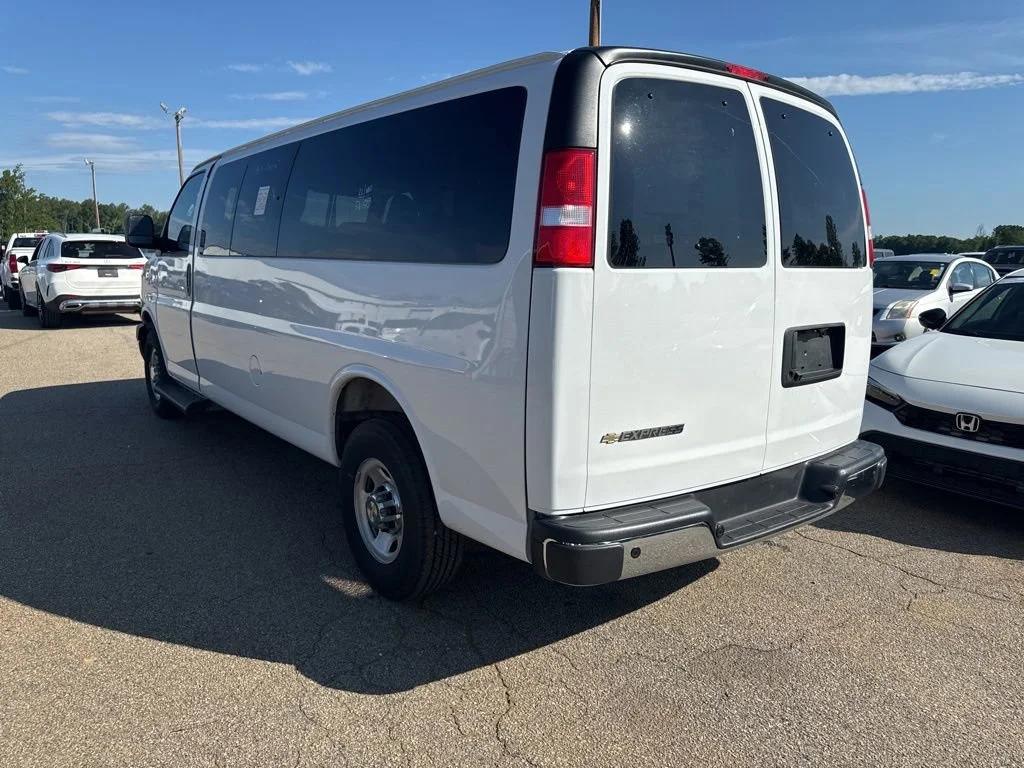 chevrolet express passenger 2025 1GAZGPFP4S1193548 image chevrolet express passenger 2025 1GAZGPFP4S1193548 image
